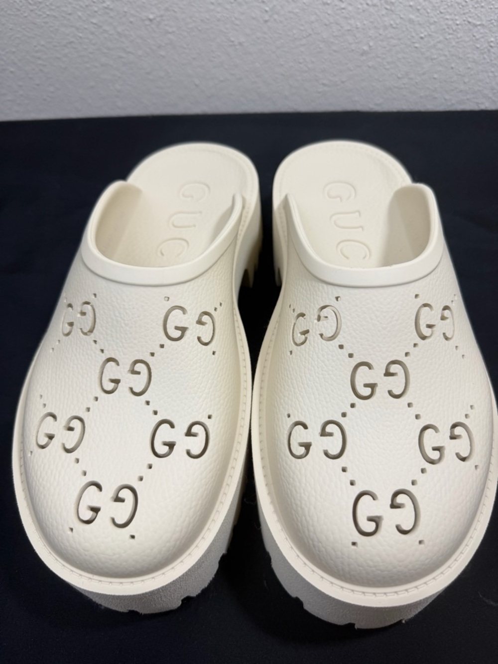 Gucci Platform Perforated G Sandals - Picture 3 of 7